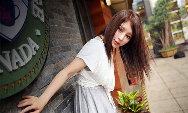 佛山想找一个女性生孩子给报酬-｛找个女人生孩子多少钱｝